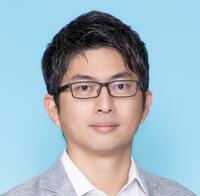 准教授　八木 一平